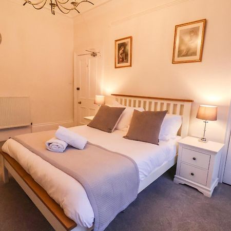 Sunnyvale House Villa Whitby Buitenkant foto